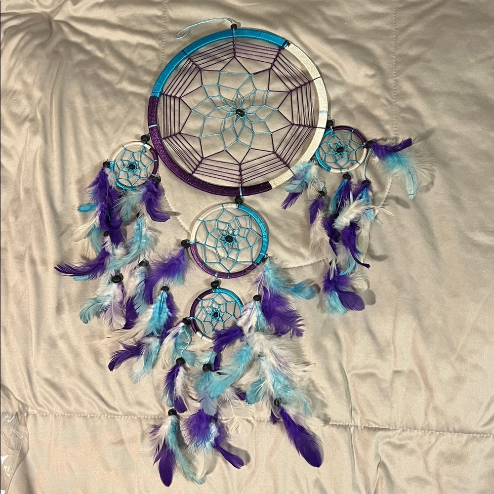 ❗️clearance/price firm❗️ Large dream catcher 10”